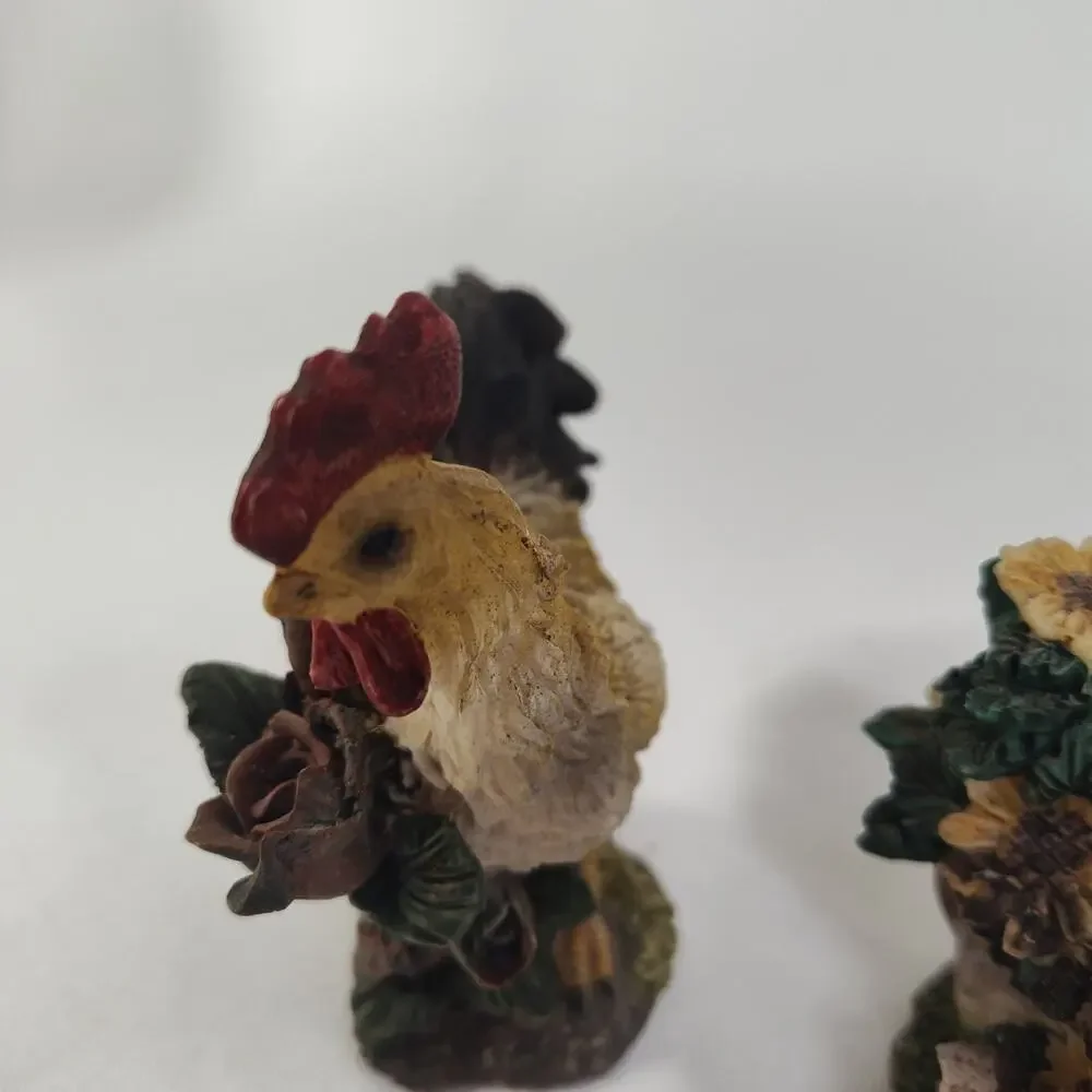 VTG Rooster Chicken Hen Family Resin Figurine Baby Chicks Rooster Cute!_Lot of 2